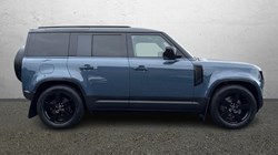 2023 (23) LAND ROVER COMMERCIAL DEFENDER 3.0 D250 Hard Top HSE Auto 4663628