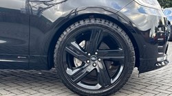 2021 (21) LAND ROVER DISCOVERY 3.0 D300 R-Dynamic HSE 5dr Auto 4683146