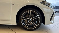 2020 (20) BMW 1 SERIES 118i M Sport 5dr 4696553