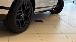 2019 (69) LAND ROVER RANGE ROVER EVOQUE 2.0 D180 R-Dynamic S 5dr Auto 4677921