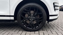 2019 (69) LAND ROVER RANGE ROVER EVOQUE 2.0 D180 R-Dynamic S 5dr Auto 4677882