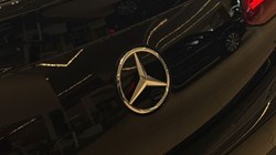 2020 (70) MERCEDES-BENZ E CLASS E220d AMG Line Premium Plus 2dr 9G-Tronic 4688294