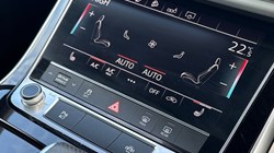 2020 (70) AUDI Q7 50 TDI Quattro S Line 5dr Tiptronic 4682079