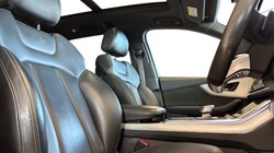 2020 (70) AUDI Q7 50 TDI Quattro S Line 5dr Tiptronic 4682072