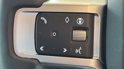 2025 (75) LAND ROVER DISCOVERY 3.0 D350 Dynamic SE 5dr Auto 5416238