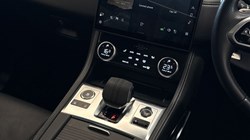 2022 (72) JAGUAR F-PACE 2.0 D200 R-Dynamic Black 5dr Auto AWD 4685641