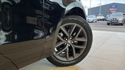 2025 (74) LAND ROVER RANGE ROVER VELAR 2.0 D200 MHEV Dynamic SE 5dr Auto 4740772