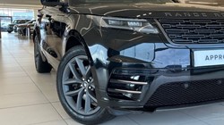 2025 (74) LAND ROVER RANGE ROVER VELAR 2.0 D200 MHEV Dynamic SE 5dr Auto 4740765