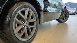 2025 (74) LAND ROVER RANGE ROVER VELAR 2.0 D200 MHEV Dynamic SE 5dr Auto 4740771