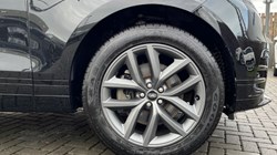 2025 (74) LAND ROVER RANGE ROVER VELAR 2.0 D200 MHEV Dynamic SE 5dr Auto 4740731