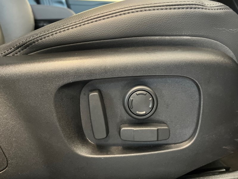 2025 (74) LAND ROVER RANGE ROVER VELAR 2.0 D200 MHEV Dynamic SE 5dr Auto 4740747