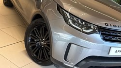 2020 (20) LAND ROVER DISCOVERY 3.0 SD6 HSE 5dr Auto 4696476