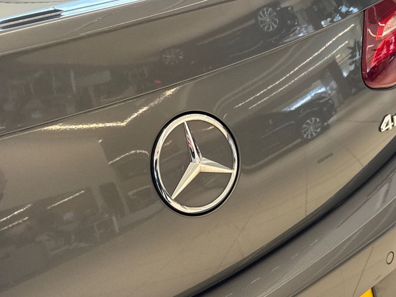 2021 (21) MERCEDES-BENZ E CLASS E400d 4Matic AMG Line Premium 2dr 9G-Tronic 4701837