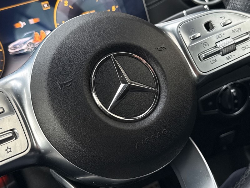 2021 (21) MERCEDES-BENZ E CLASS E400d 4Matic AMG Line Premium 2dr 9G-Tronic 4701821