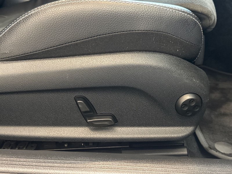 2021 (21) MERCEDES-BENZ E CLASS E400d 4Matic AMG Line Premium 2dr 9G-Tronic 4701818