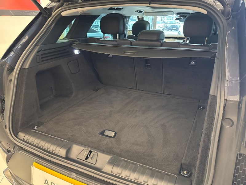 2023 (72) LAND ROVER RANGE ROVER SPORT 3.0 D300 SE 5dr Auto 4732692