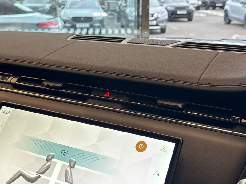 2023 (72) LAND ROVER RANGE ROVER SPORT 3.0 D300 SE 5dr Auto 4732690