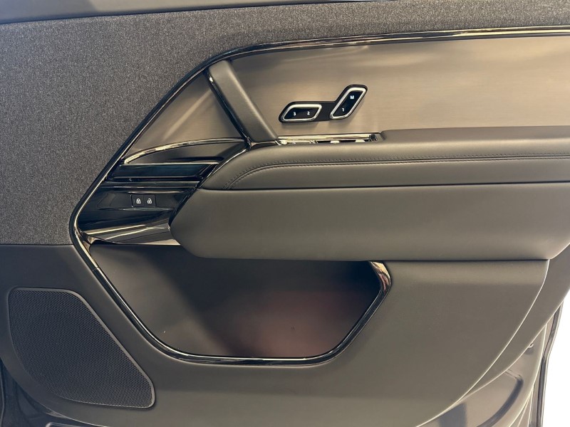 2023 (72) LAND ROVER RANGE ROVER SPORT 3.0 D300 SE 5dr Auto 4732676