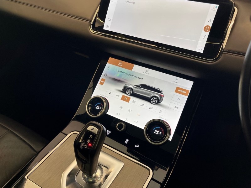 2021 (71) LAND ROVER RANGE ROVER EVOQUE 1.5 P300e Autobiography 5dr Auto 4720618