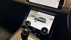 2021 (71) LAND ROVER RANGE ROVER EVOQUE 1.5 P300e Autobiography 5dr Auto 4720618