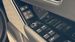 2022 (72) Range Rover Velar 2.0 D200 Edition 5Dr Auto Estate 4739735