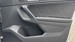 2020 (70) VOLKSWAGEN TIGUAN 2.0 TDI 200 4Motion R-Line 5dr DSG 4735102