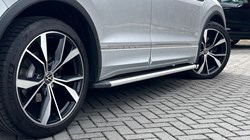 2020 (70) VOLKSWAGEN TIGUAN 2.0 TDI 200 4Motion R-Line 5dr DSG 4735125