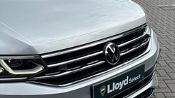 2020 (70) VOLKSWAGEN TIGUAN 2.0 TDI 200 4Motion R-Line 5dr DSG 4735120