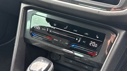 2020 (70) VOLKSWAGEN TIGUAN 2.0 TDI 200 4Motion R-Line 5dr DSG 4735114