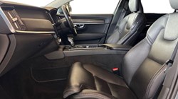 2020 (69) VOLVO V90 2.0 D4 Cross Country Plus 5dr AWD Geartronic 4741801