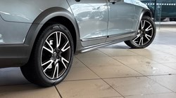 2020 (69) VOLVO V90 2.0 D4 Cross Country Plus 5dr AWD Geartronic 4741844