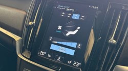 2020 (69) VOLVO V90 2.0 D4 Cross Country Plus 5dr AWD Geartronic 4741831