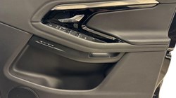 2020 (20) LAND ROVER RANGE ROVER EVOQUE 2.0 D180 R-Dynamic SE 5dr Auto 4759220