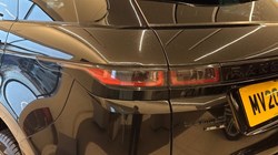 2020 (20) LAND ROVER RANGE ROVER EVOQUE 2.0 D180 R-Dynamic SE 5dr Auto 4759218