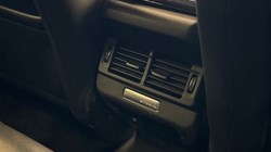 2020 (20) LAND ROVER RANGE ROVER EVOQUE 2.0 D180 R-Dynamic SE 5dr Auto 4759217