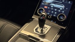 2020 (20) LAND ROVER RANGE ROVER EVOQUE 2.0 D180 R-Dynamic SE 5dr Auto 4759212