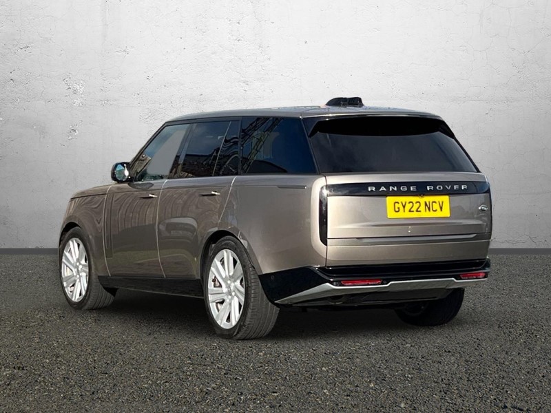 2022 (22) LAND ROVER RANGE ROVER 3.0 P400 SE 4dr Auto
