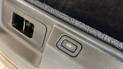 2022 (22) LAND ROVER RANGE ROVER 3.0 P400 SE 4dr Auto 4741949