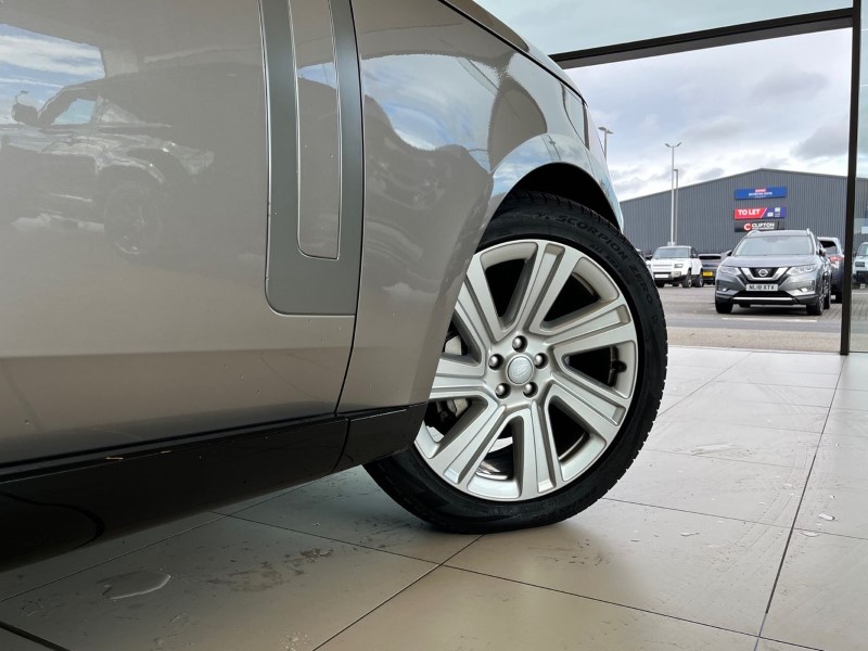 2022 (22) LAND ROVER RANGE ROVER 3.0 P400 SE 4dr Auto 4741958