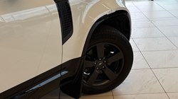 2023 (73) LAND ROVER DEFENDER 3.0 D250 X-Dynamic HSE 90 3dr Auto 4737419