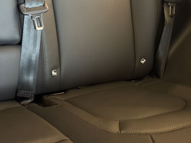 2023 (73) LAND ROVER DEFENDER 3.0 D250 X-Dynamic HSE 90 3dr Auto 4737409