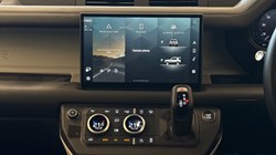 2023 (73) LAND ROVER DEFENDER 3.0 D250 X-Dynamic HSE 90 3dr Auto 4737385