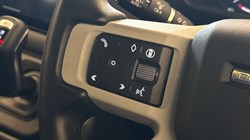 2023 (73) LAND ROVER DEFENDER 3.0 D250 X-Dynamic HSE 90 3dr Auto 4737399