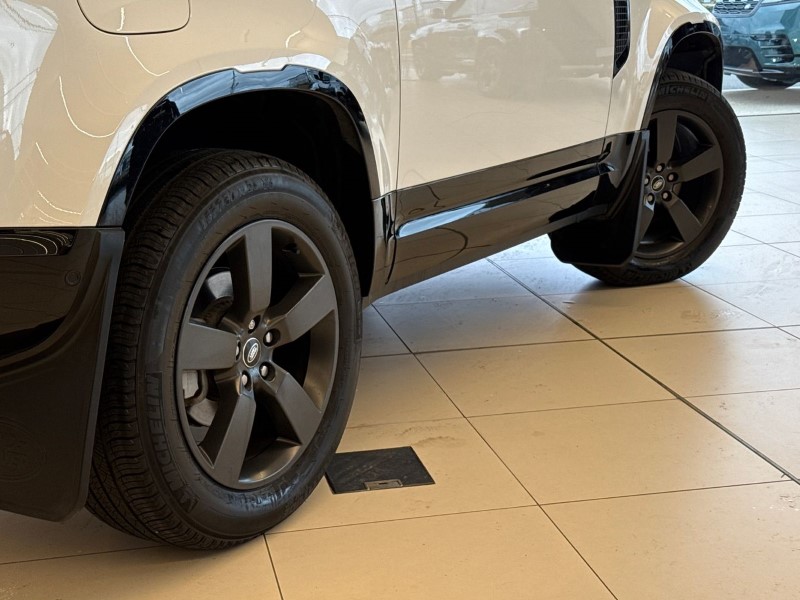 2023 (73) LAND ROVER DEFENDER 3.0 D250 X-Dynamic HSE 90 3dr Auto 4737418