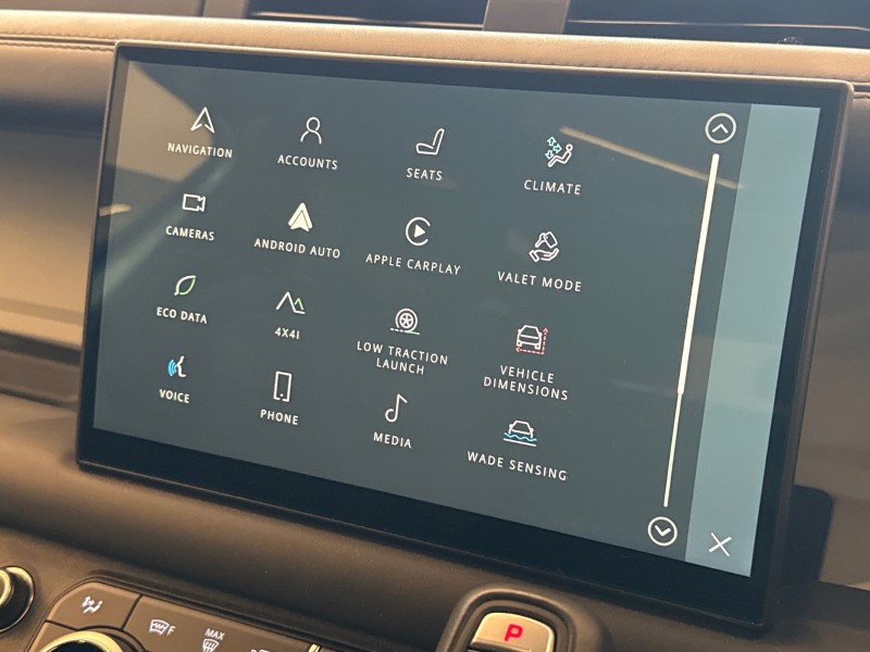 2023 (73) LAND ROVER DEFENDER 3.0 D250 X-Dynamic HSE 90 3dr Auto 4737404