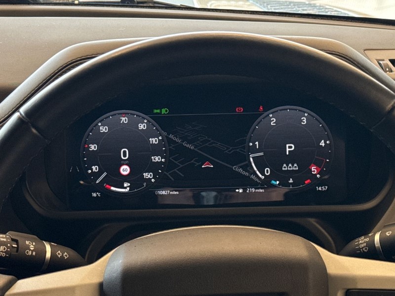 2023 (73) LAND ROVER DEFENDER 3.0 D250 X-Dynamic HSE 90 3dr Auto 4737387