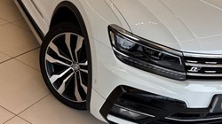 2019 (69) VOLKSWAGEN TIGUAN 2.0 TDi 150 R-Line Tech 5dr DSG 4750082