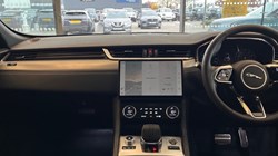 2024 (24) JAGUAR F-PACE 2.0 P400e R-Dynamic SE Black 5dr Auto AWD 4755383