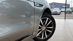 2024 (24) JAGUAR F-PACE 2.0 P400e R-Dynamic SE Black 5dr Auto AWD 4755419