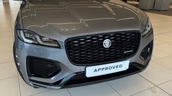 2024 (24) JAGUAR F-PACE 2.0 P400e R-Dynamic SE Black 5dr Auto AWD 4755413